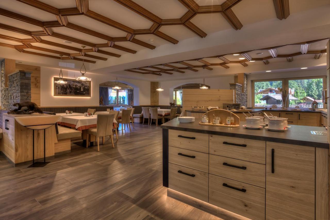 Hotel Residence Rose Випитено Экстерьер фото